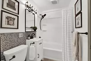 818 S 94th St, West Allis, WI 53214 - Photo 11