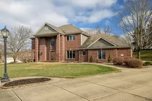 18840 Saratoga Ct, Brookfield, WI 53045 - Photo 1