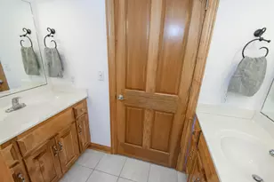 18840 Saratoga Ct, Brookfield, WI 53045 - Photo 33