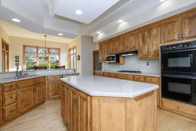 18840  Saratoga Ct, Brookfield, WI 53045 - Photo 3