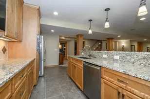 18840 Saratoga Ct, Brookfield, WI 53045 - Photo 39