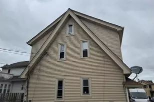 4049 N Elmhurst Rd, Milwaukee, WI 53216 - Photo 15