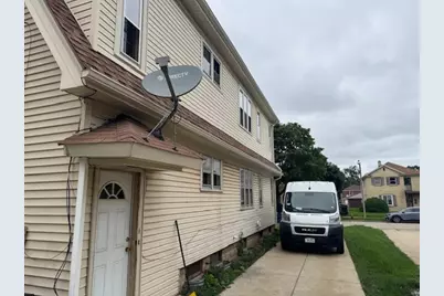 4049 N Elmhurst Rd #4051, Milwaukee, WI 53216 - Photo 3