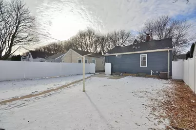 2708 S 45th St, Milwaukee, WI 53219 - Photo 21