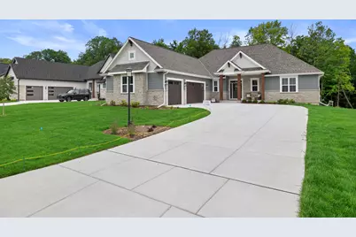 N66W21333  Sagebrush Dr, Menomonee Falls, WI 53046 - Photo 47