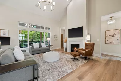 N66W21333  Sagebrush Dr, Menomonee Falls, WI 53046 - Photo 5