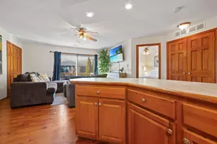 204 Elmhurst Ct, Williams Bay, WI 53191 - Photo 5