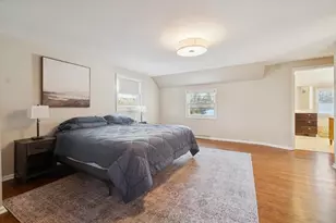 9126 N Meadowlark Ln, Bayside, WI 53217 - Photo 33