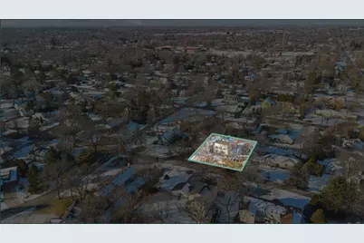 9126 N Meadowlark Ln, Bayside, WI 53217 - Photo 69