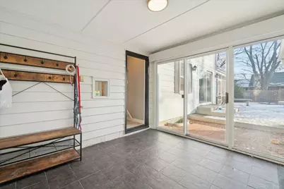 9126 N Meadowlark Ln, Bayside, WI 53217 - Photo 47