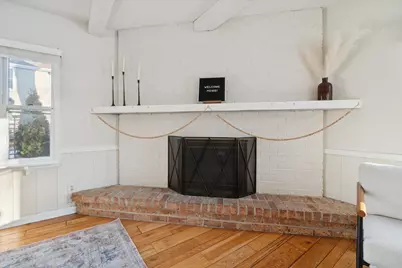 9126 N Meadowlark Ln, Bayside, WI 53217 - Photo 15