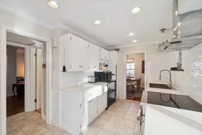 9126 N Meadowlark Ln, Bayside, WI 53217 - Photo 23