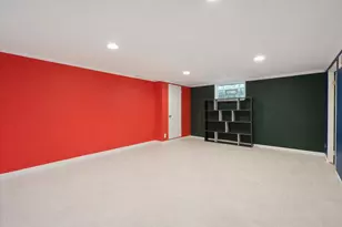 9126 N Meadowlark Ln, Bayside, WI 53217 - Photo 49