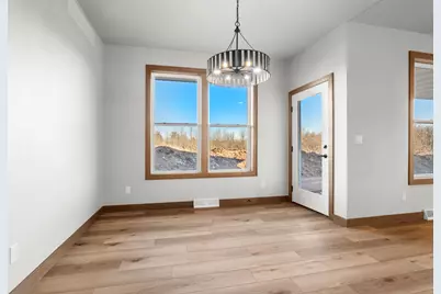 338  Rawley Ct, Two Rivers, WI 54241 - Photo 7