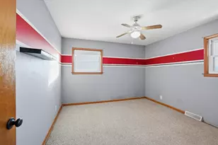 3148 S 77th St, Milwaukee, WI 53219 - Photo 15