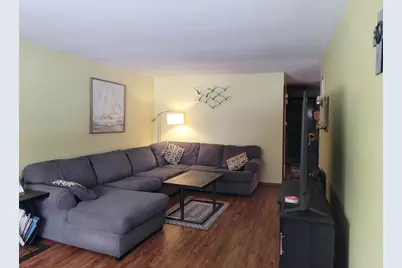 409  Van Buren Rd, Howards Grove, WI 53083 - Photo 3