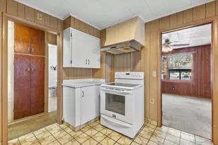 4723 Shirley Ave, Racine, WI 53406 - Photo 11