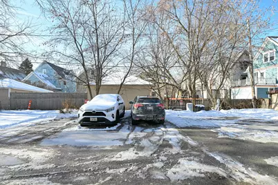 2531 N Murray Ave, Milwaukee, WI 53211 - Photo 33