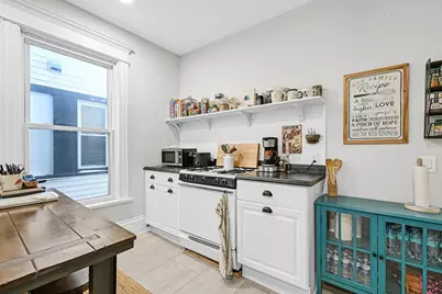 2531 N Murray Ave, Milwaukee, WI 53211 - Photo 9