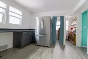 2667 N 36th St, Milwaukee, WI 53210 - Photo 15