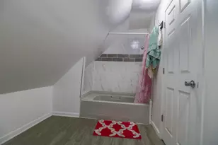 2667 N 36th St, Milwaukee, WI 53210 - Photo 23