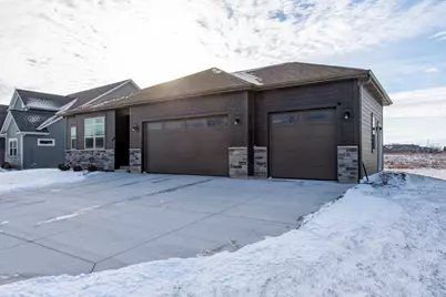 9029  Creekside Cir, Pleasant Prairie, WI 53158 - Photo 29