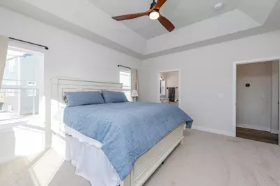 9029  Creekside Cir, Pleasant Prairie, WI 53158 - Photo 15