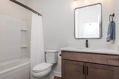 9029  Creekside Cir, Pleasant Prairie, WI 53158 - Photo 21