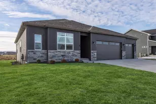 9029 Creekside Cir, Pleasant Prairie, WI 53158 - Photo 39