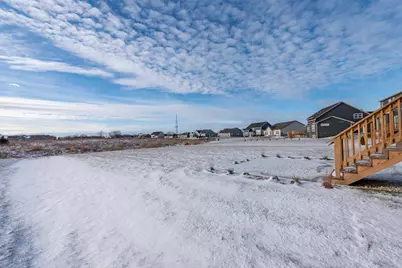 9029  Creekside Cir, Pleasant Prairie, WI 53158 - Photo 31