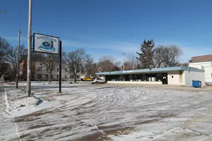 312 W Keefe Ave, Milwaukee, WI 53212 - Photo 1