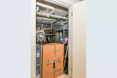 741 N Milwaukee St #303, Milwaukee, WI 53202 - Photo 35