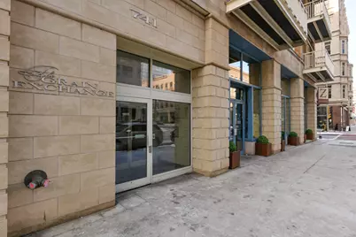 741 N Milwaukee St #303, Milwaukee, WI 53202 - Photo 7