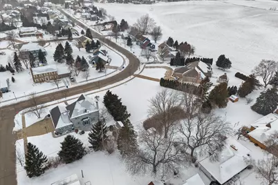 312  Regatta Dr, Port Washington, WI 53074 - Photo 13