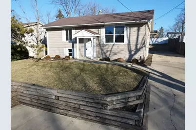 6617  236th Ave, Paddock Lake, WI 53168 - Photo 1