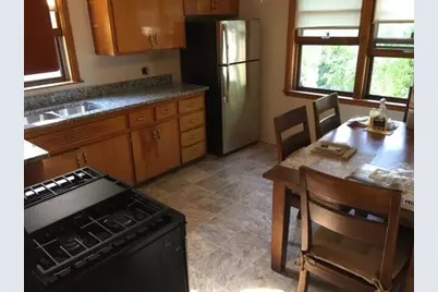 3605 W Ohio Ave, Milwaukee, WI 53215 - Photo 5