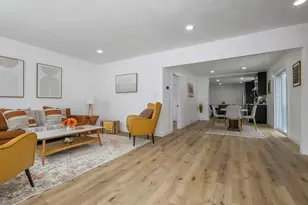 2128 S Mound St, Milwaukee, WI 53207 - Photo 9