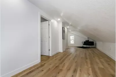 2128 S Mound St, Milwaukee, WI 53207 - Photo 29