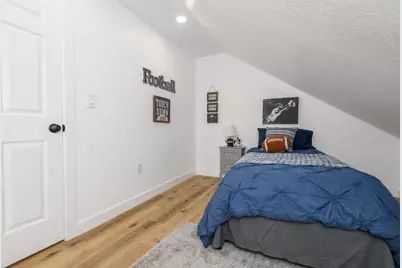 2128 S Mound St, Milwaukee, WI 53207 - Photo 33