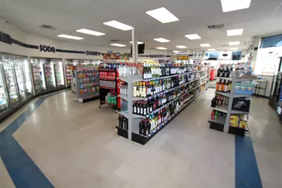 1220  Janesville Ave, Fort Atkinson, WI 53538 - Photo 23