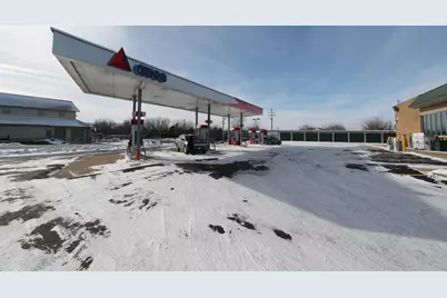 1220  Janesville Ave, Fort Atkinson, WI 53538 - Photo 17