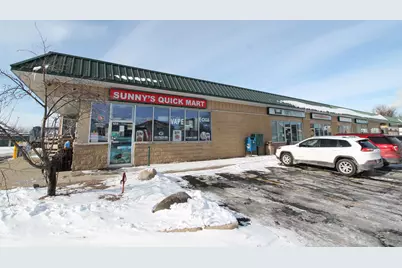 1220  Janesville Ave, Fort Atkinson, WI 53538 - Photo 7