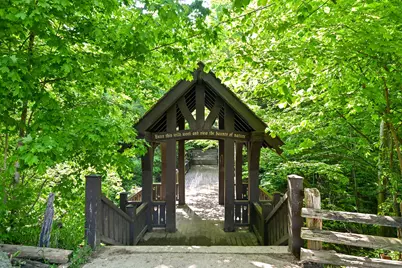 1704  Oak St, South Milwaukee, WI 53172 - Photo 27