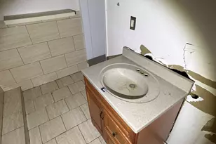 2436 N 16th St, Milwaukee, WI 53206 - Photo 7