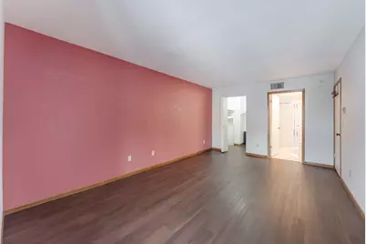 3916 N Oakland Ave #224, Shorewood, WI 53211 - Photo 11