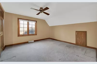 S35W27905  Pheasant Run, Waukesha, WI 53189 - Photo 37