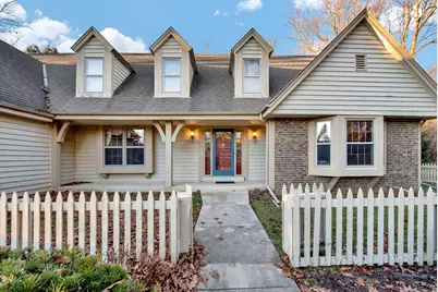 S35W27905  Pheasant Run, Waukesha, WI 53189 - Photo 7