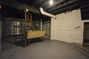 2172 W Forest Home Ave, Milwaukee, WI 53215 - Photo 17