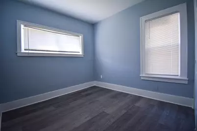 2172 W Forest Home Ave, Milwaukee, WI 53215 - Photo 13