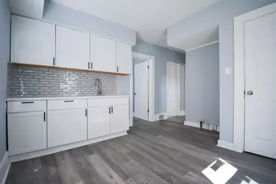 2172 W Forest Home Ave, Milwaukee, WI 53215 - Photo 3